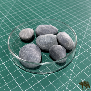 艶無黒砂利(5分) 20kg　かっこいい　日本風　砂利　水槽